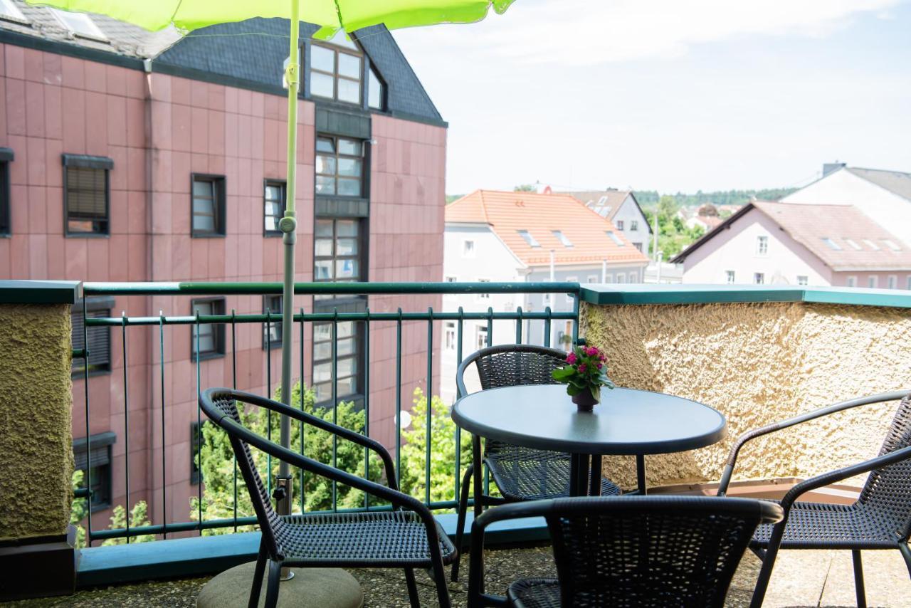 Industrie Stil Apartment Unweit Vom See 罗斯海姆 外观 照片